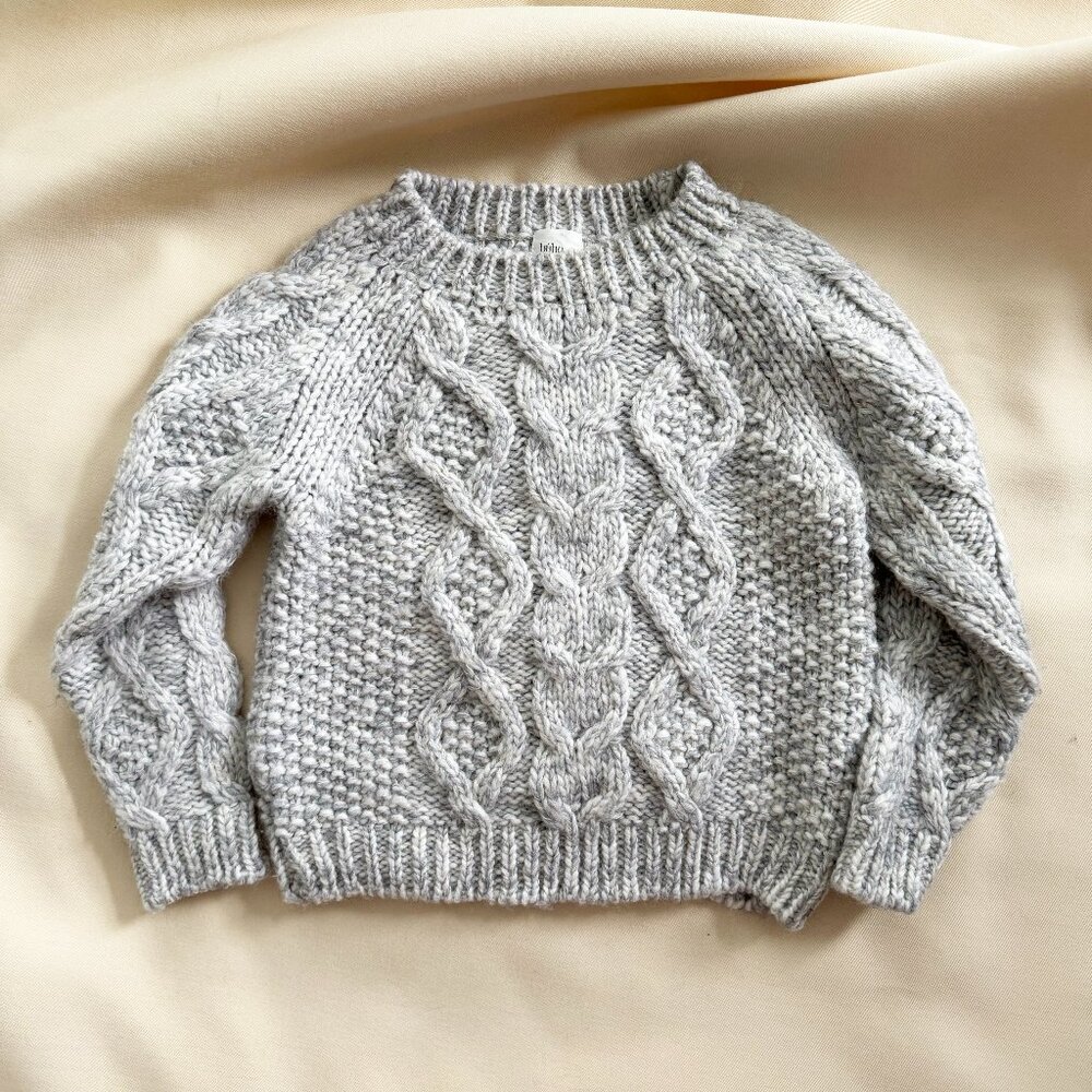 ** KIDS ** Buho Cable Knit Sweater in Light Grey, size 5-6 years